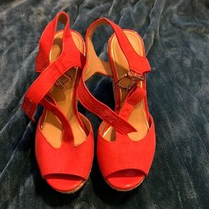 Size 9 burnt orange Antonio Melani wedges.